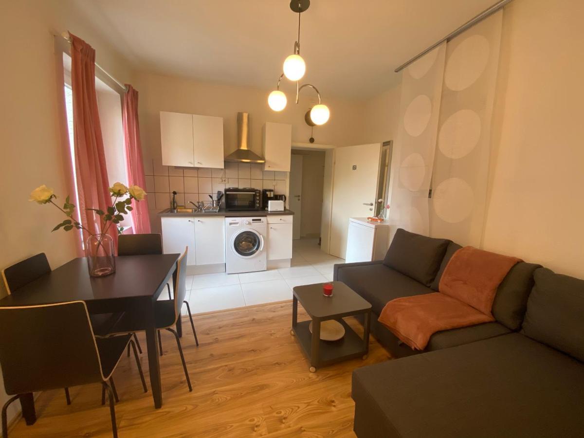 Gemutliche Mitten In Appartement